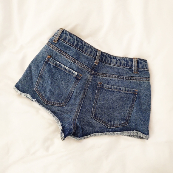 VINTAGE jean cutoff shorts - Picture 3 of 3